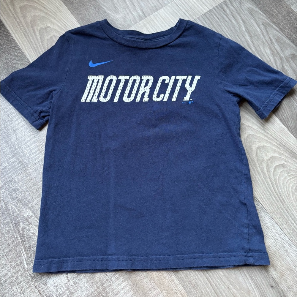 Nike Boys Navy 'Motor City' Graphic Tee